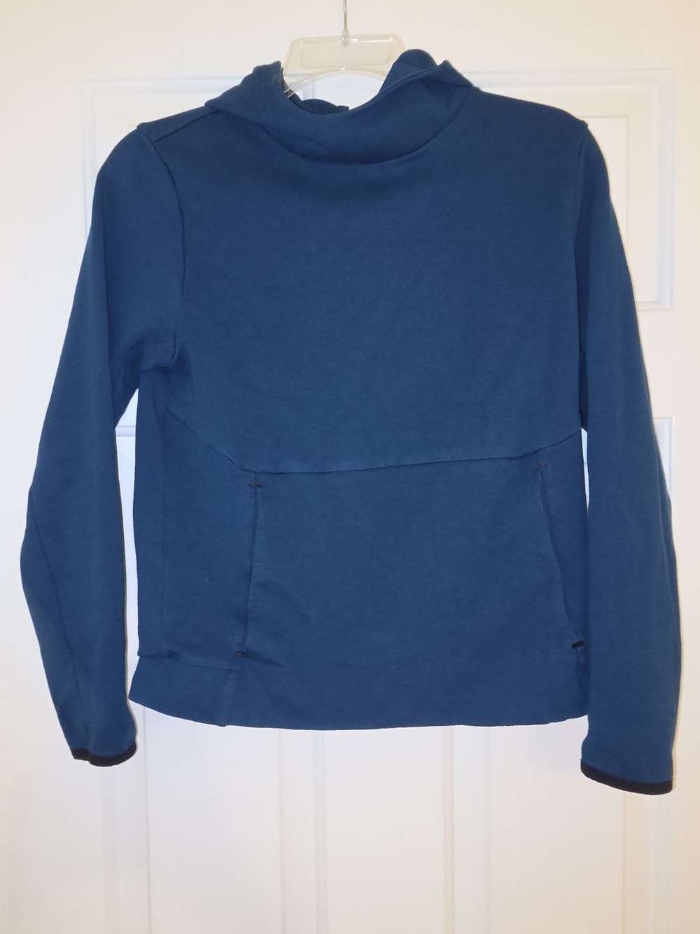 tek gear Deep Blue Hooded Pullover Sweatshirt, Boys Size L, 14/16
